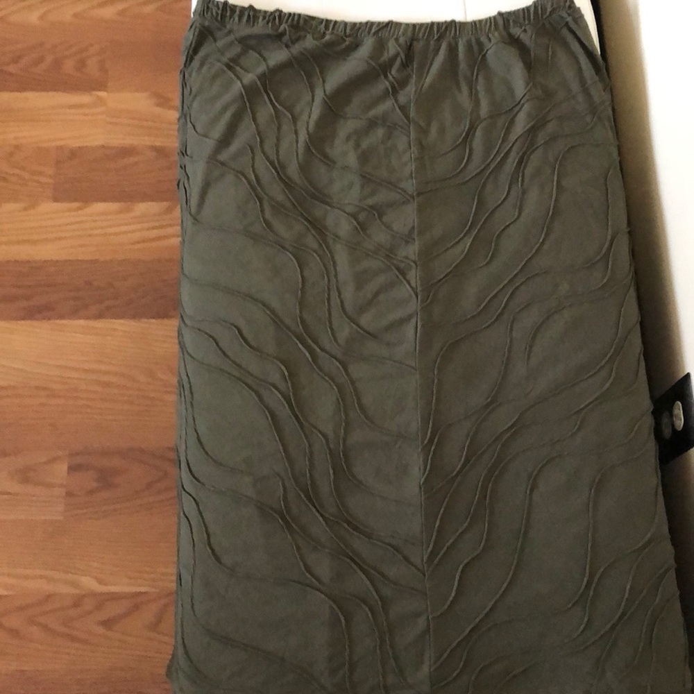 Green skirt